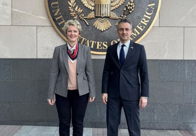 Ardita Sinani pritet në ambasadën amerikane në Beograd, diskutohet për çështjet e shqiptarëve në Luginën e Preshevës