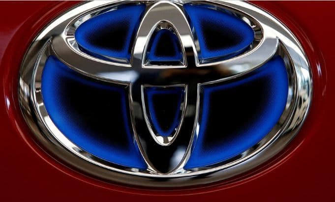 Rrit rrezikun në aksidente, Toyota tërheq 550 mijë makina për shkak të një problemi sigurie
