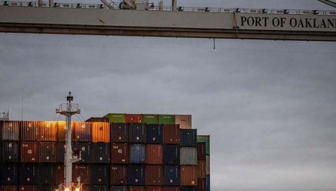 Nafta në rritje, sulmet në Lindjen e Mesme rrezikojnë ekonominë globale