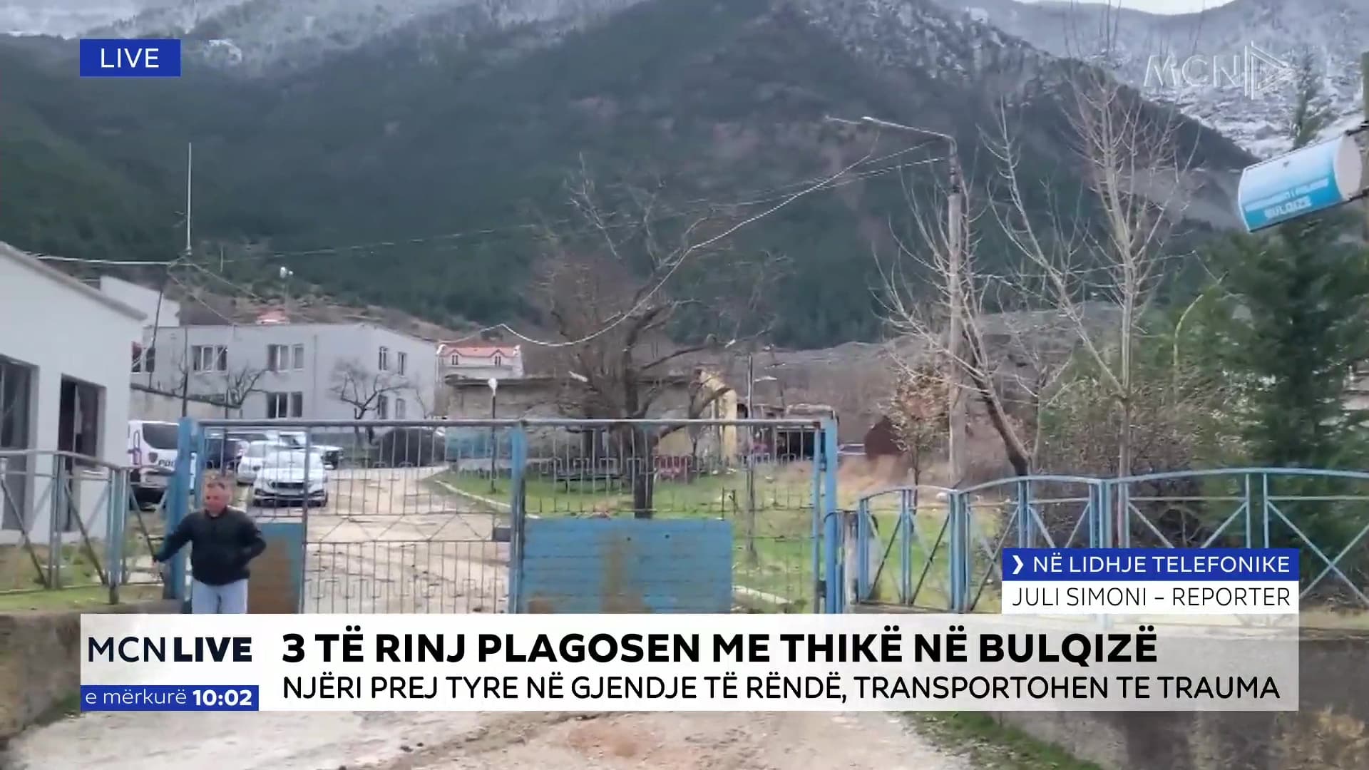 Sherr me thika mes të rinjve në Bulqizë/ Simoni: Tre të plagosur pas përfshirjes së familjarëve, dy persona në kërkim (VIDEO)