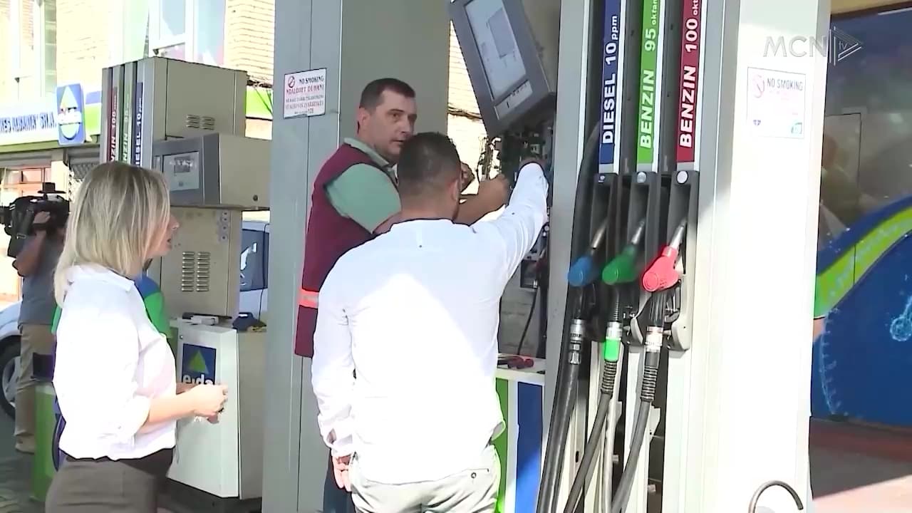 “Masat e qeverisë për naftën të pamjaftueshme” / Ekspertët: Të hiqet akciza, ulja me 20% nuk ndihmon (VIDEO)