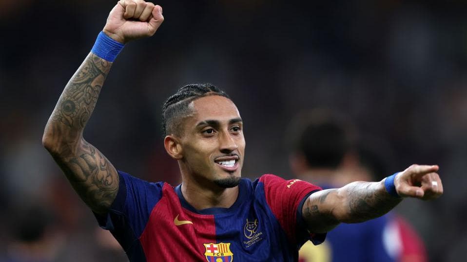 Barcelona, mendon shitjen e Raphinhas