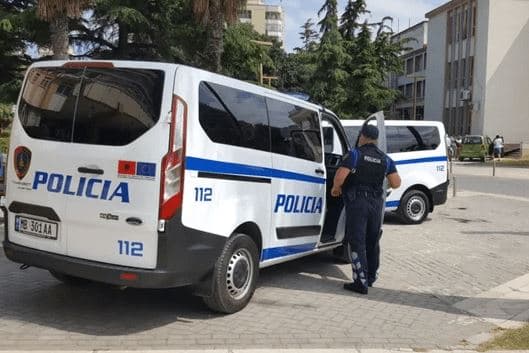 Vau i Dejës/ Kapet 63-vjeçari i shpallur në kërkim për kultivim kanabisi