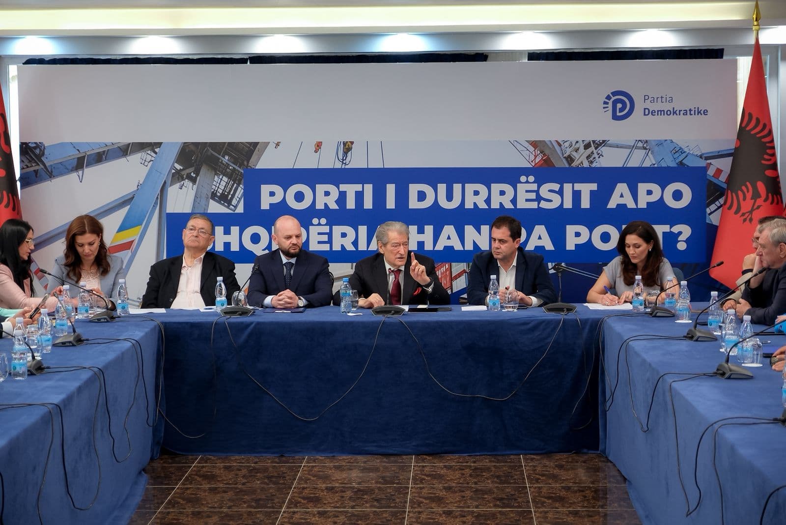 Berisha: Porti i Durrësit është afera më e madhe korruptive në Europë