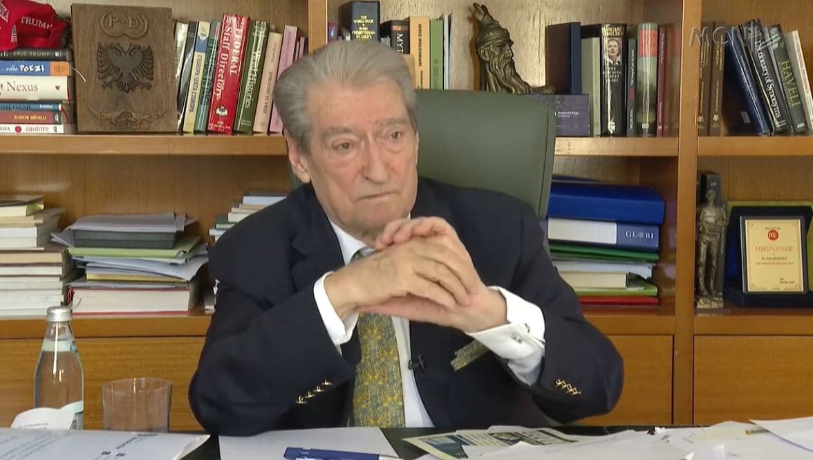 Berisha kërkon dorëheqjen e Hoxhës. Akuza Salianjit për bashkëpunim me Agasin (VIDEO)
