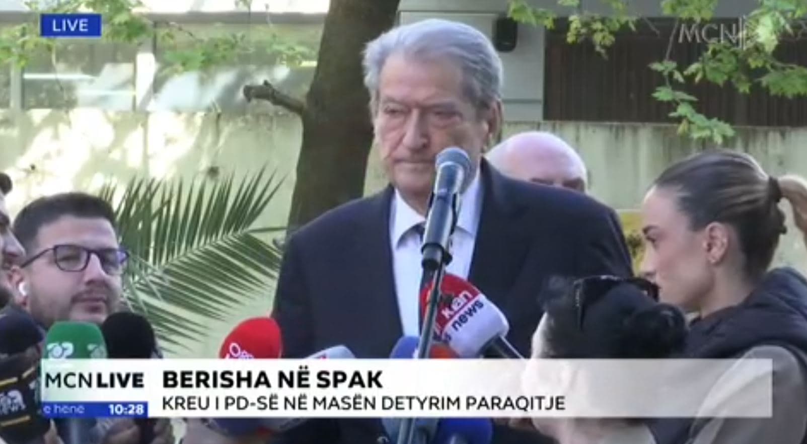 Berisha paraqitet në SPAK në zbatim të masës “detyrim paraqitje”: Gysi festonte se nuk ka mandat ndërkombëtar për arrestimin e tij
