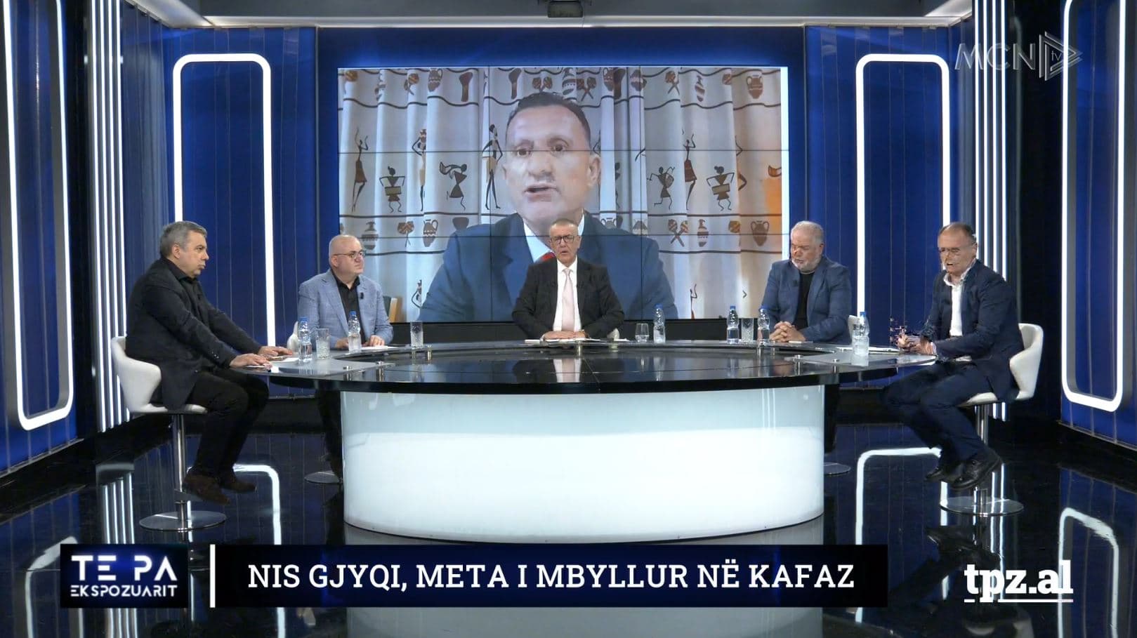 Meta po gjykohet duke u mbajtur në kafaz, Cakrani: S’ka bazë ligjore, cenon standardet e drejtësisë
