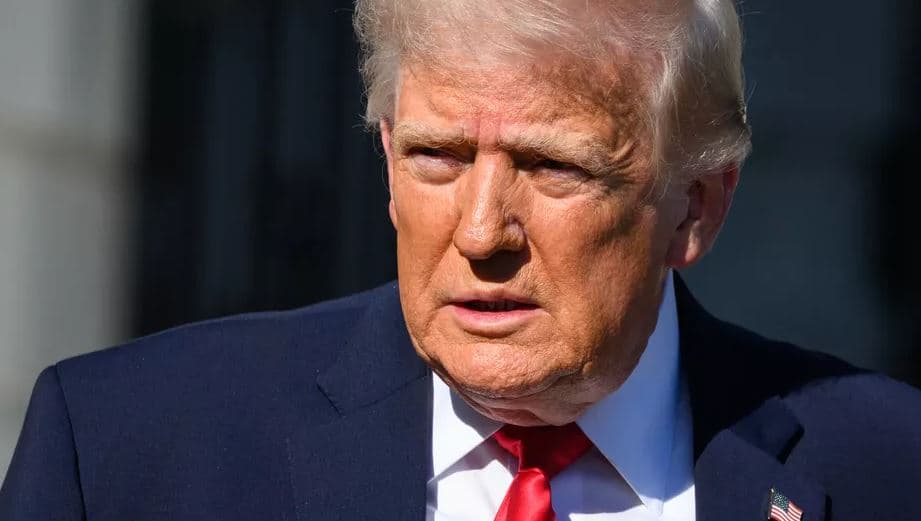 Donald Trump: Shtetet e Bashkuara do të vendosin një bllokadë detare të Ngushticës së Hormuzit