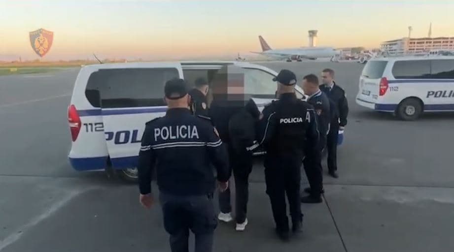 I dënuar me 50 vjet burg për tre vrasje në Shkodër, arrestohet në New York Valentin Ftoni