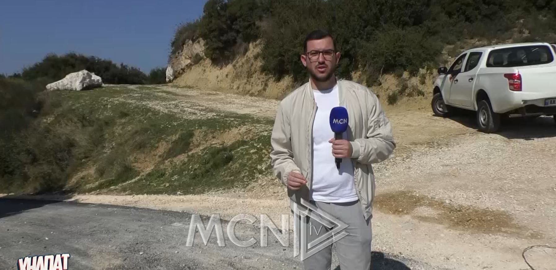 Xhadat/ Bashkia Vlorë abuzon me rrugën e Sheristës / E bën një kalimsh (VIDEO)