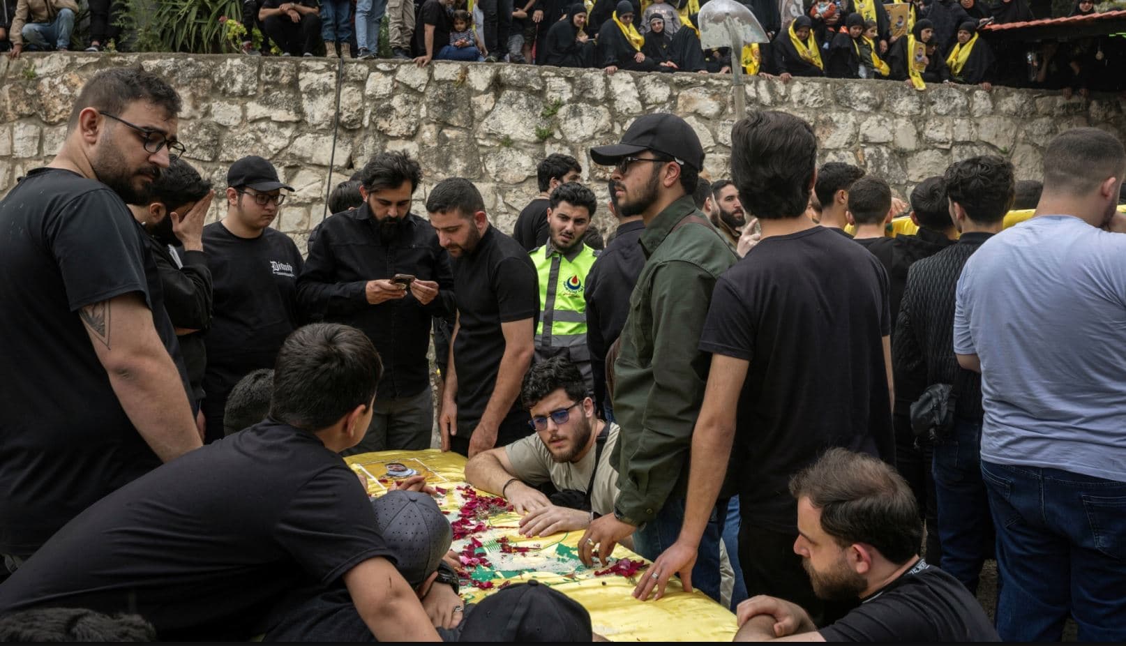 Hezbollahu akuzon Izraelin për shkelje të armëpushimit në Liban