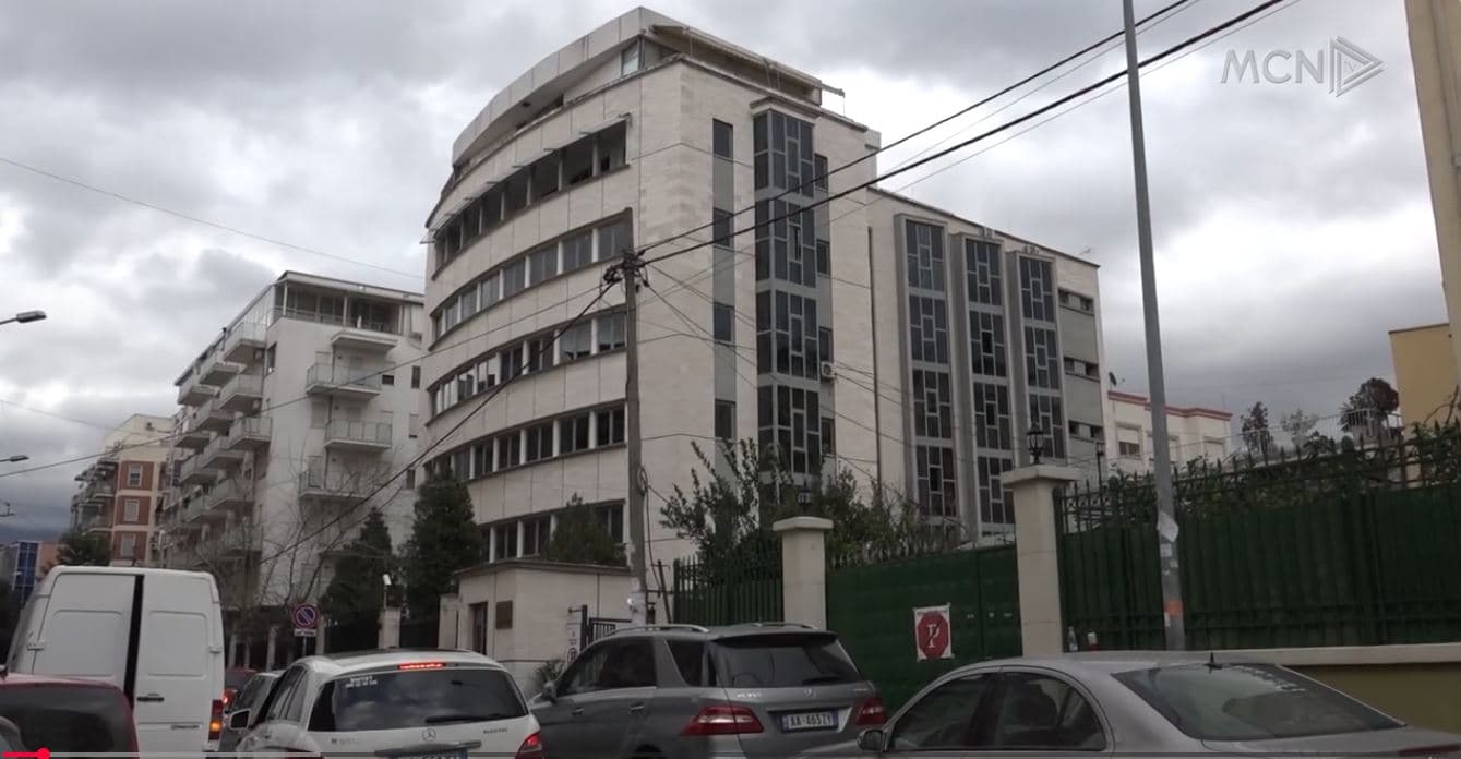 Bllokohen llogaritë e 6 kompanive. Skemë mashtrimi me TVSH, sekuestrohen mbi 73 milionë lekë