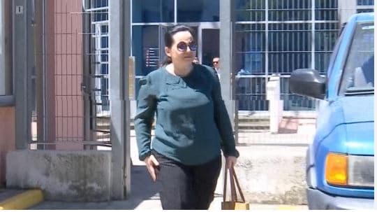   E dënuar me 1 vit burg/ Ish-zv.ministrja Rovena Voda i drejtohet Gjykatës Kushtetuese për pafajësi