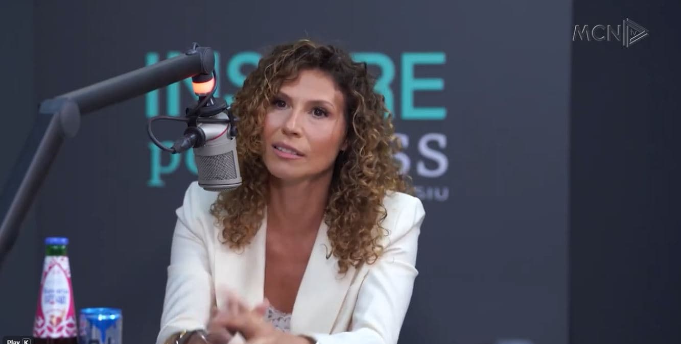 “Ke hyrë në pishinë peshkaqenësh”. Dosja AKSHI, Schroder flet për kërcënime dhe shantazhe