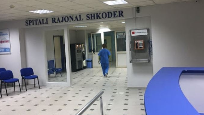     Ngjarje e rëndë në Shkodër/ 27-vjeçarja ndërron jetë pas lindjes së binjakëve