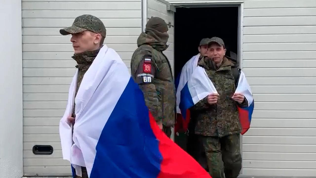 Ukraina dhe Rusia shkëmbejnë nga 175 ushtarë përpara armëpushimit të Pashkëve
