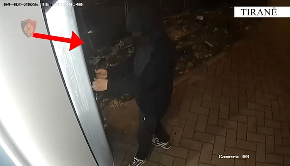 Theu masën e sigurisë “Arrest në shtëpi” dhe kreu 6 vjedhje, arrestohet 26-vjeçari në Tiranë