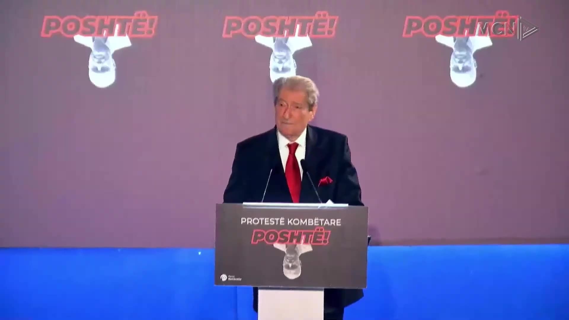 Protesta e PD, mbi 15 të shoqëruar / Lëndohen Aulon Kalaja dhe Luçiano Boçi (VIDEO)