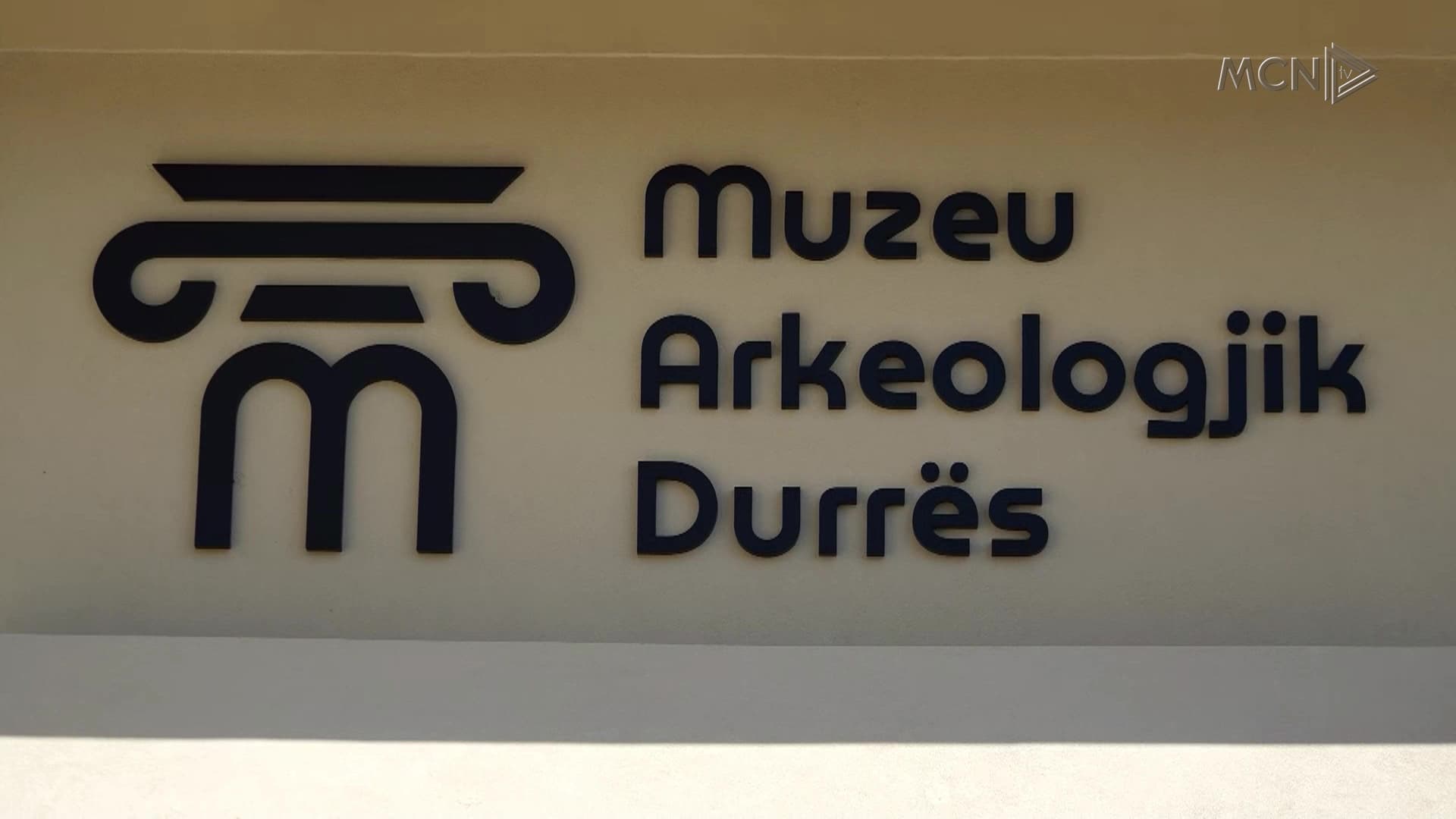 Përurim me bujë, dyer të mbyllura / Muzeu Arkeologjik i Durrësit ende jo gati për vizitorët (VIDEO)