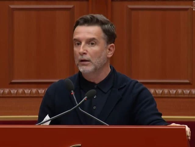 Braçe denoncon në Kuvend: Po bëhet kontrabandë me naftën Shqipëri-Kosovë, të përfshirë zyrtarë të të dy vendeve