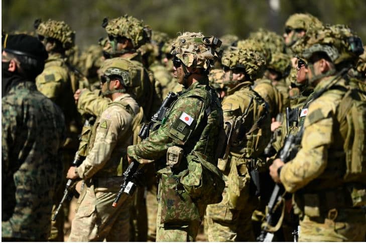 Japonia dërgon trupa për t’u stërvitur me misionin e NATO-s në Ukrainë
