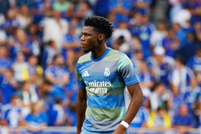 Paris St Germain, interes për Aurelien Tchouamenin