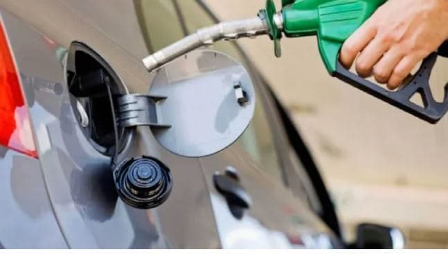 Bordi i Transparencës ul sërish çmimet e karburanteve/ Nafta shkon 193 lekë, benzina 179 lekë litri