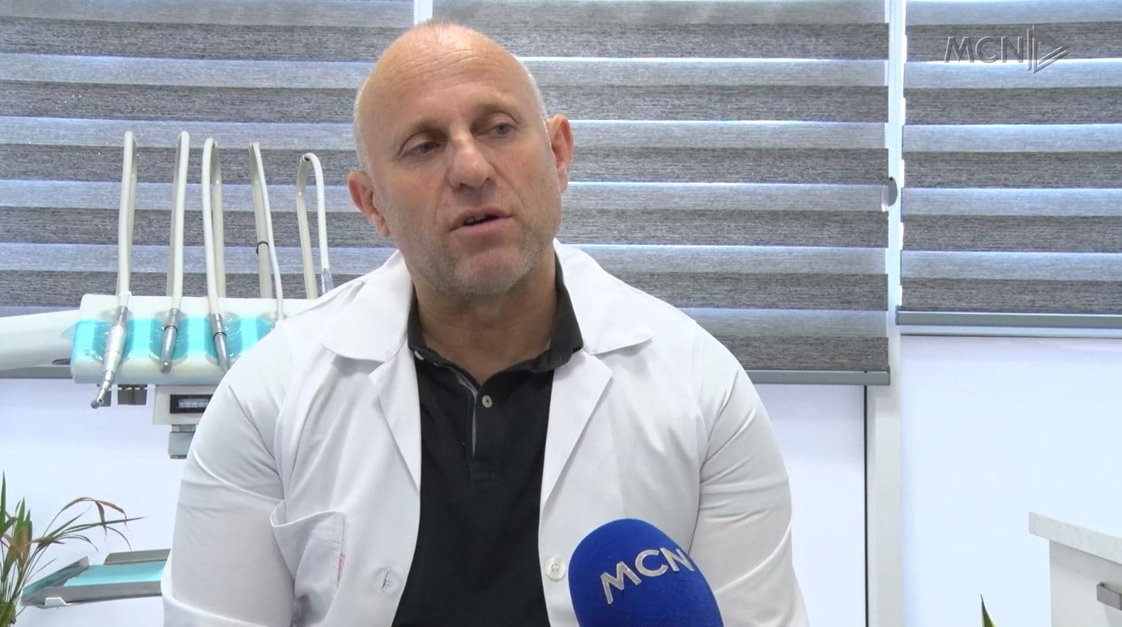 “50% e popullsisë nuk kanë higjienë orale”/ Murati: Të rinjtë tregojnë kujdes dhe kontrolle periodike (VIDEO)