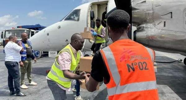 Komisioni Evropian: Rreziku i infektimit me Ebola në BE është shumë i ulët