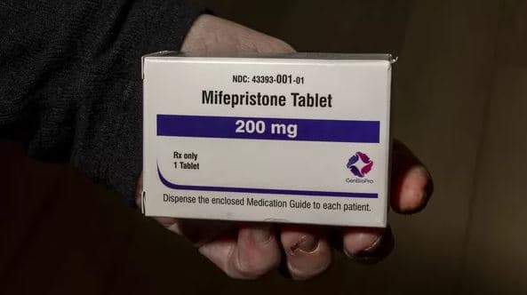 SHBA pezullon përkohësisht dërgimin me postë të pilulës së abortit