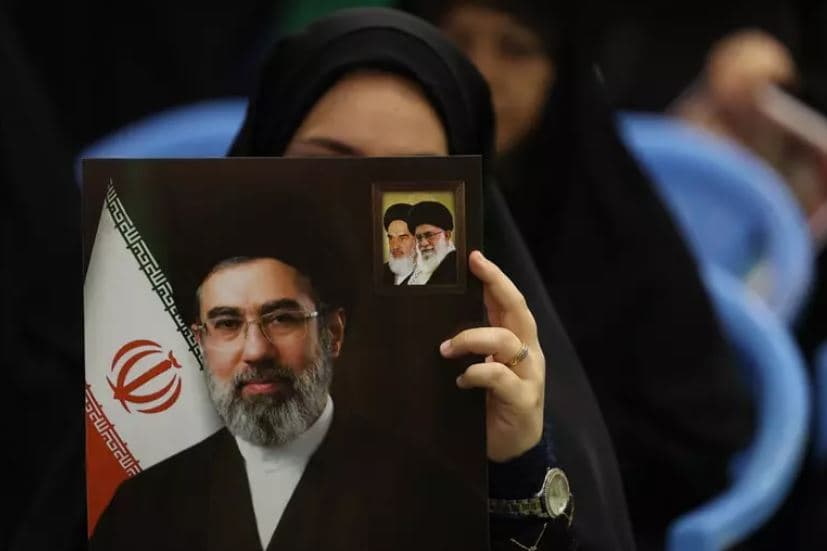 Inteligjenca amerikane: Khamenei në një vendndodhje sekrete, një rrjet korrierësh për të komunikuar