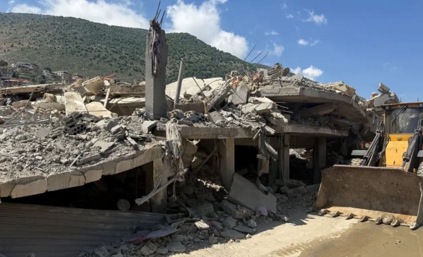 Izraeli intensifikon sulmet në Liban, mbi 30 viktima mes tyre edhe fëmijë