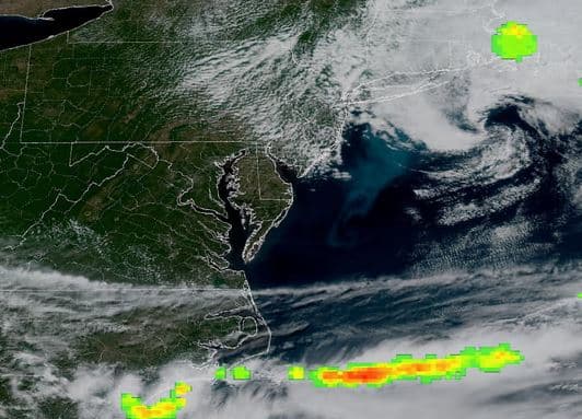 Meteori shpërthen mbi SHBA-në verilindore, NASA: Energjia ishte sa 300 ton TNT