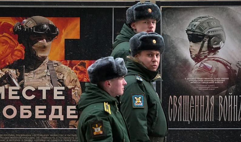 Rusia miraton ligj që lejon përdorimin e ushtrisë jashtë vendit “për mbrojtjen e qytetarëve”