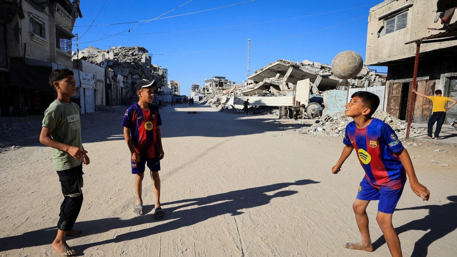 Raporti i OKB: Izraeli shënjestroi fëmijët në Gaza, duke shkaktuar gjenocid