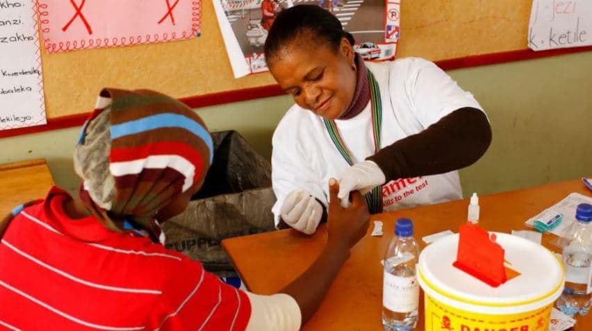 SHBA nis tërheqjen e financimit për programet e HIV/AIDS në Afrikën e Jugut
