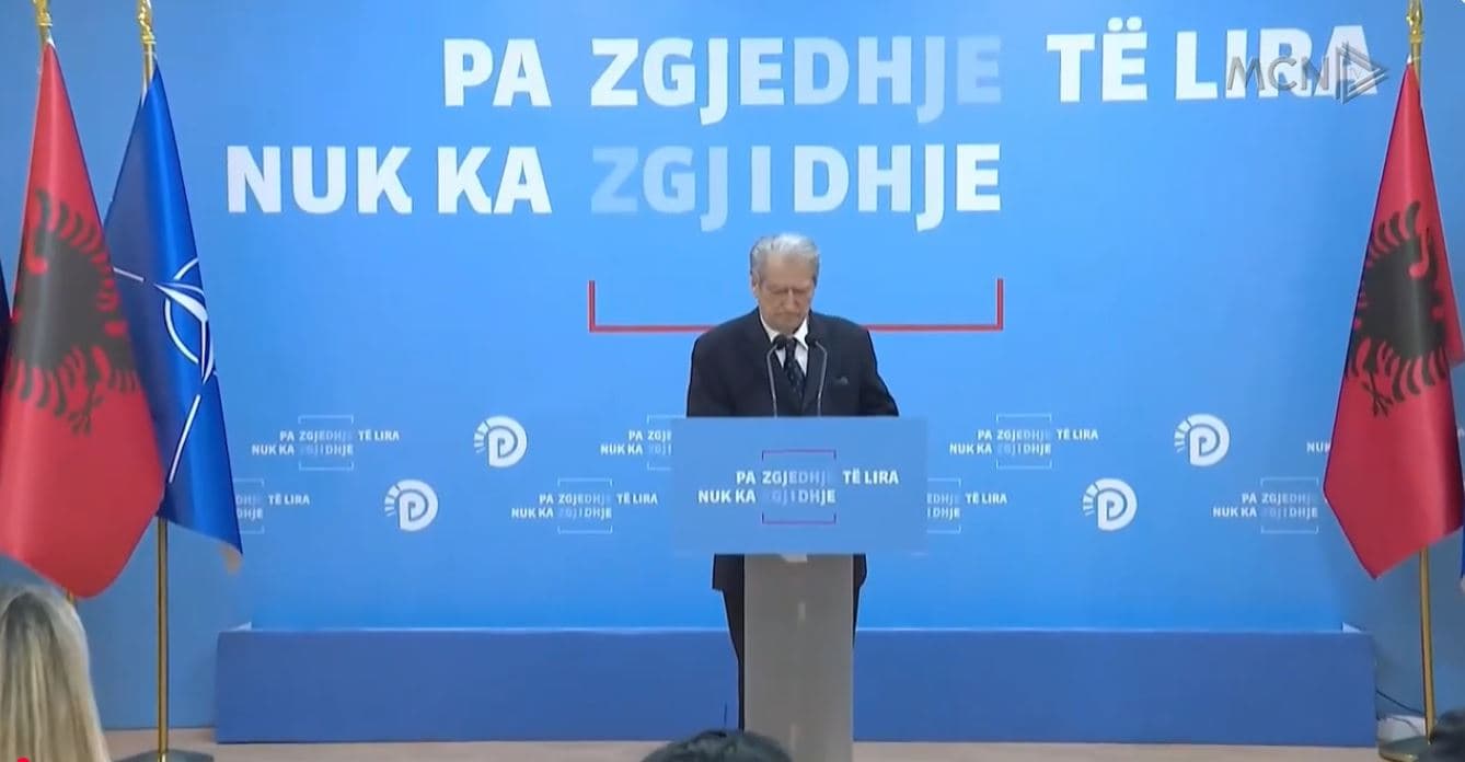 “SPAK s’guxon të pyesë drejtuesin e KPP”. Berisha: Dosja e AKSHI-t, hetim i pashpresë