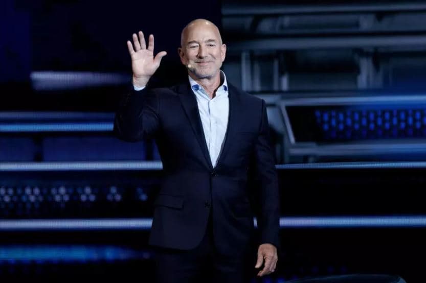 Bezos: IA do të çojë në epoka të ndryshme të arta, jo në humbjen e vendeve të punës