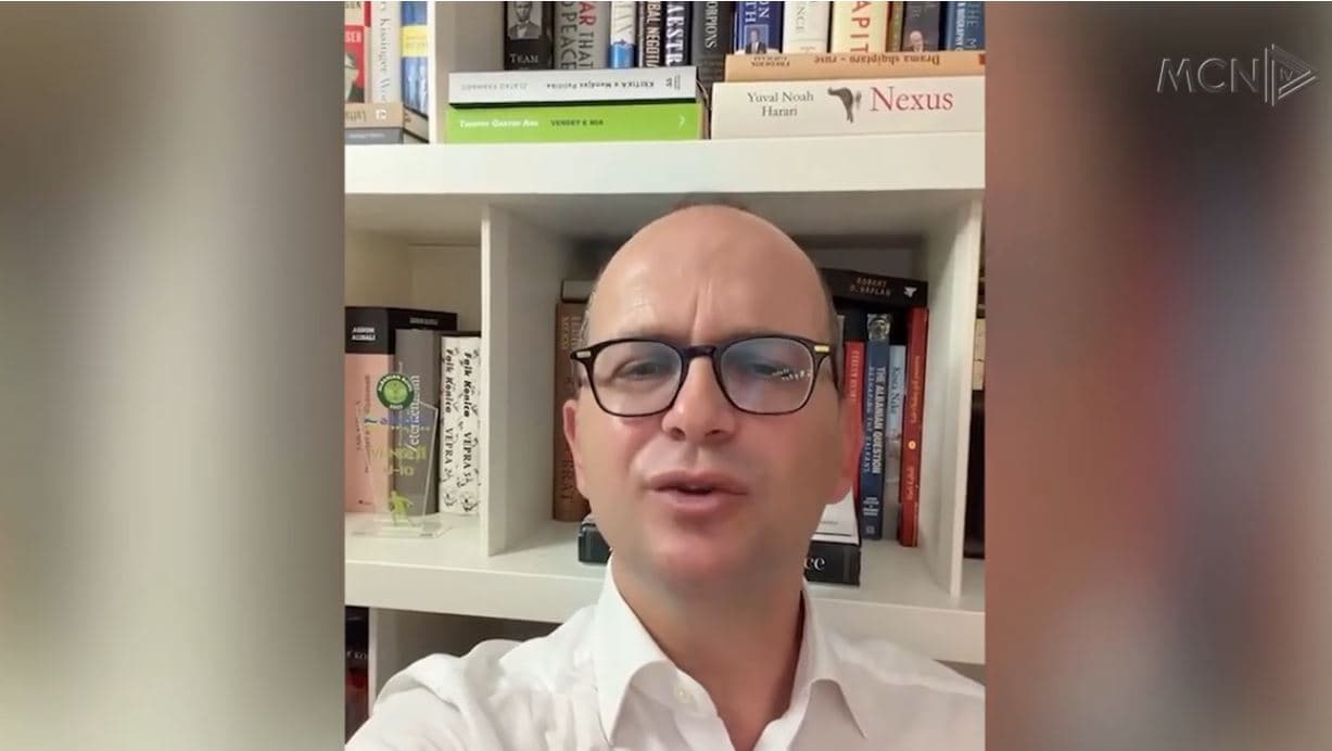 “Protestat, shqiptarët kundër oligarkisë”. Bushati: Shqipëria nevojë për një të majtë të re