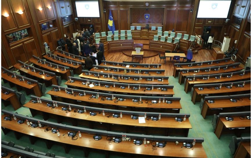 Legjislatura e re me 101 deputetë të vjetër, vetëm 9 emra të rinj në Kuvendin e Kosovës