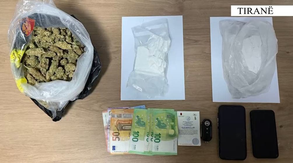  Kokainë, kanabis dhe para të sekuestruara, arrestohet 35-vjeçari në Tiranë