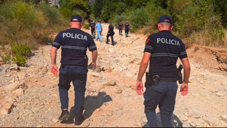 Turist polak bllokohet në Gjirin e Gjipesë, ekipet e emergjencës në terren për ta shpëtuar