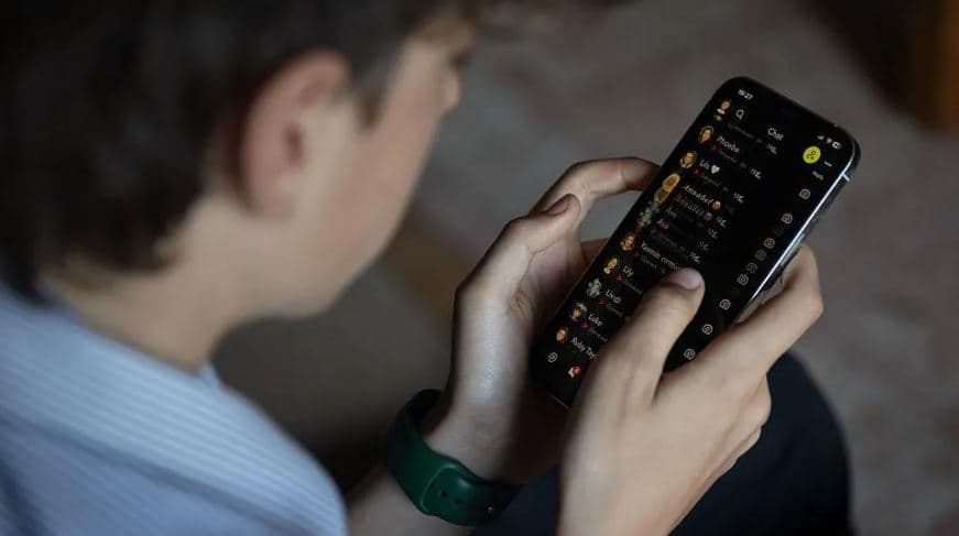Kanadaja propozon ndalimin e rrjeteve sociale për të rinjtë nën 16 vjeç