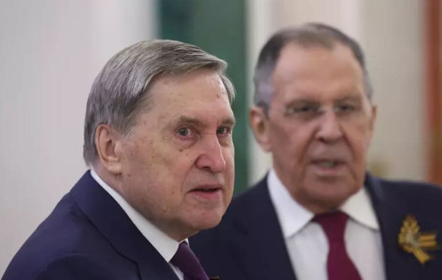 Kremlini: Bastisjet ukrainase nuk favorizojnë një takim Putin-Zelensky