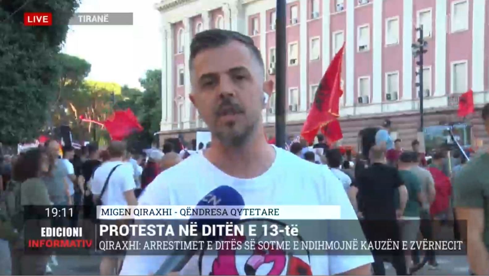 Qiraxhi: Qytetarët ia dolën ta sjellin Ramën me këmbë në tokë