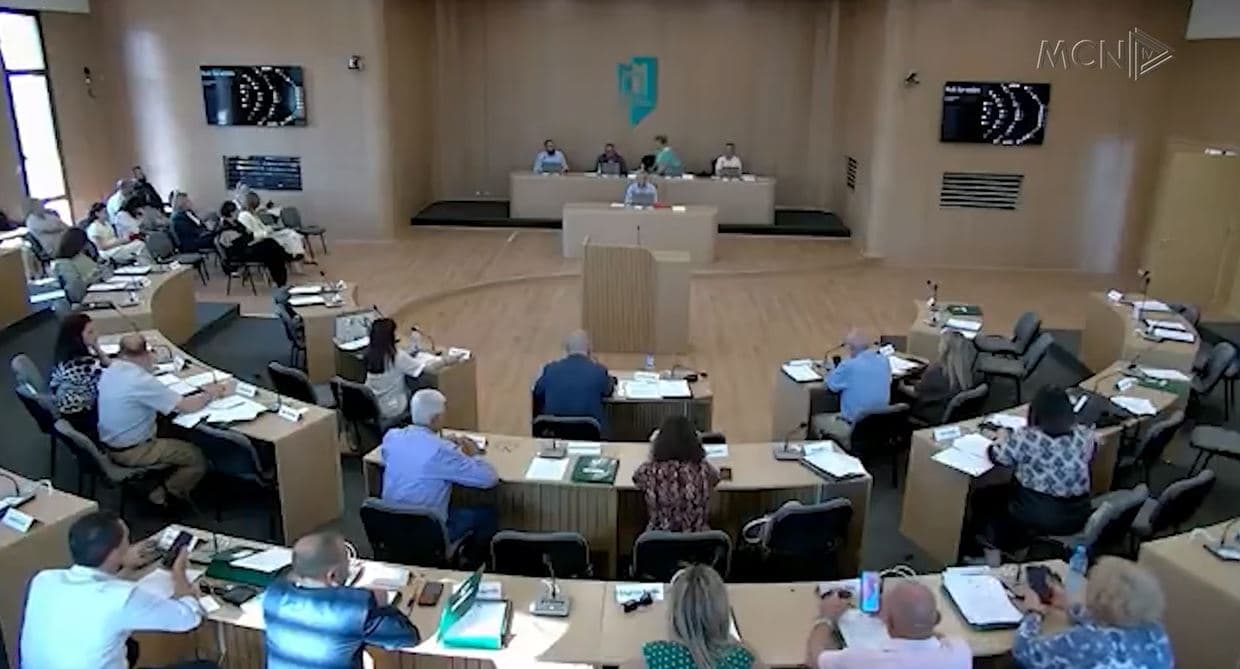 Trajtimi hormonal për transgjinorët/ Opozita kërkesë për interpelancë me ministren e Shëndetësisë (VIDEO) 