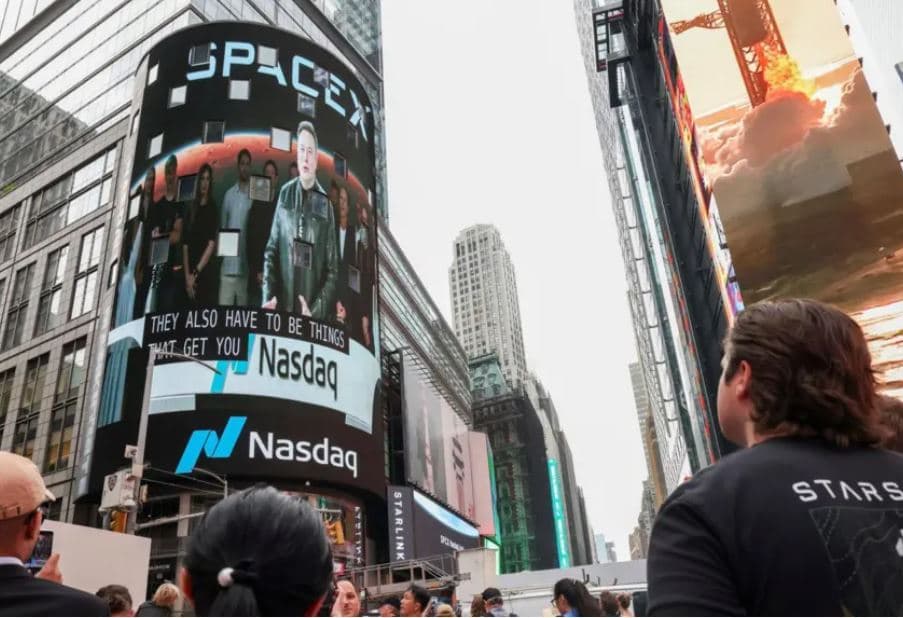 Elon Musk bëhet trilioneri i parë në botë pas debutimit të aksioneve të SpaceX në bursë