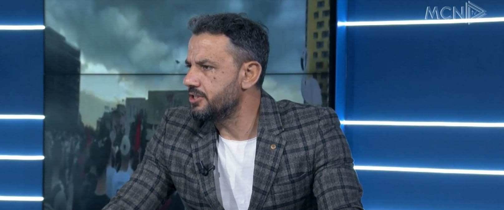 Soko: Dyshime se skema e Portit të Durrësit do përsëritet në Zvërnec. Njerëzit nuk dalin në shesh për projektin (VIDEO)