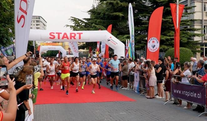 Pogradeci pret nesër “Triathlon Pogradec 2026”, policia njofton kufizime të qarkullimit