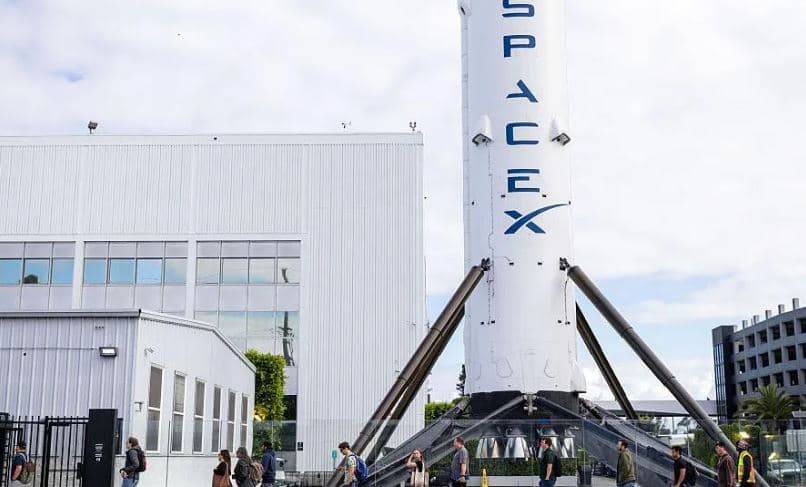 SpaceX siguron 75 miliardë dollarë para IPO-së, vlerësohet në 1.8 trilion dollarë
